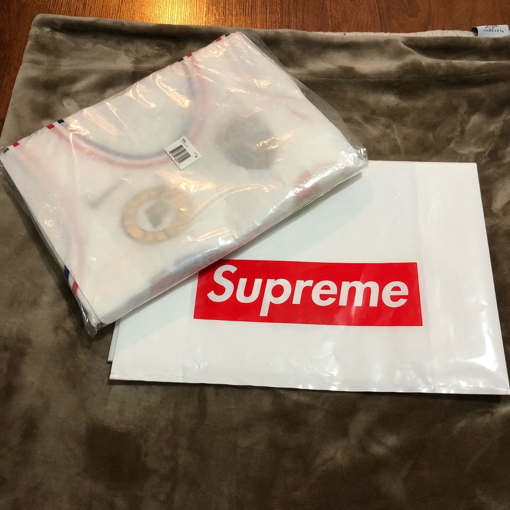 SUPREME JERSEY SS18